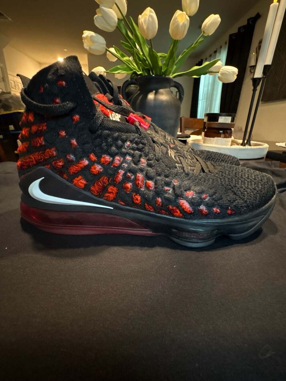 Nike LeBron 17 Infrared VI Black University Red White BQ3177-006 size 11